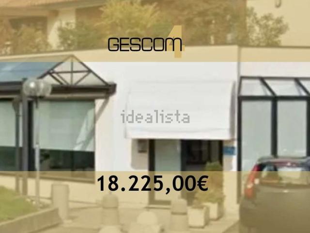 Locale in vendita di 99 m² in Corso Giuseppe Garibaldi