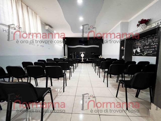 Locale in vendita di 99 m² in Via dell&apos Archeologia