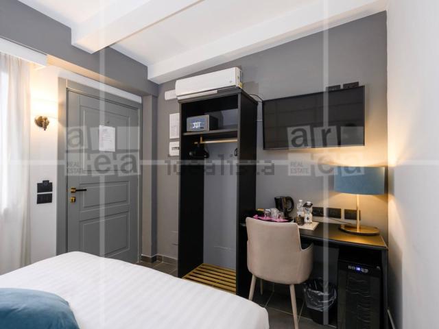 Locale in vendita di 700 m² in Via Carlo Emanuele I