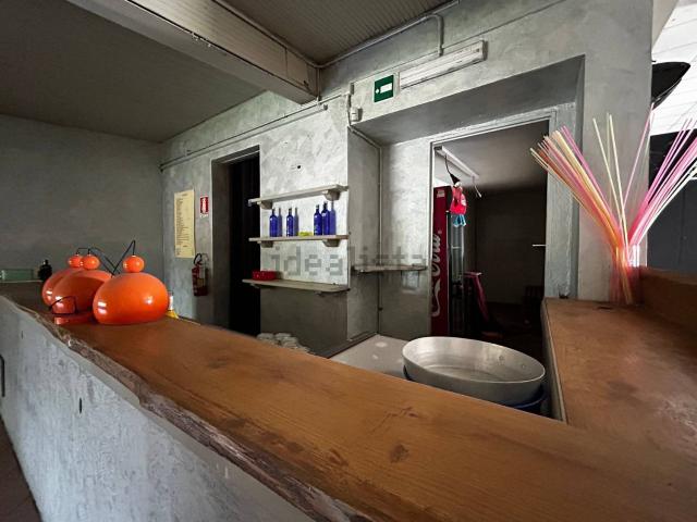Locale in vendita di 1000 m² in Via San Giuliano Nuovo