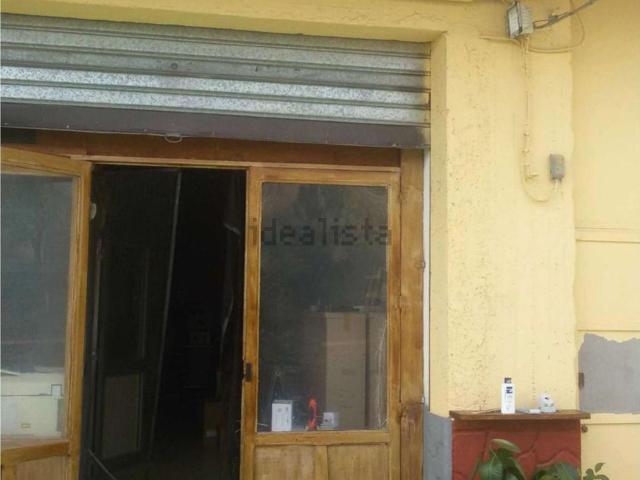 Locale in vendita di 100 m²