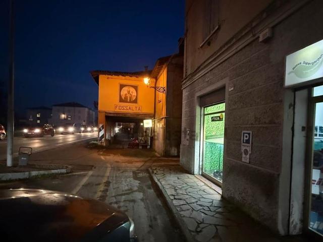 Locale in vendita di 100 m²