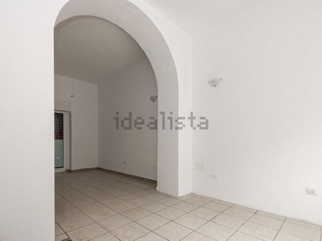 Locale in vendita di 100 m² in Via Alessandro Volta