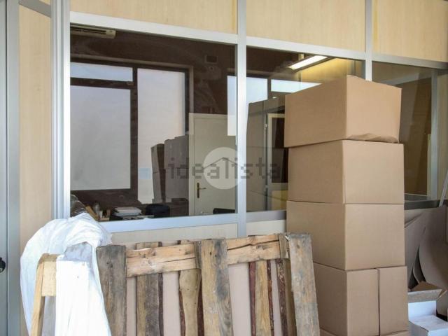 Locale in vendita di 100 m² in Via Galiverta, 27