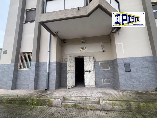 Locale in vendita di 100 m² in Via Gregorio VII, 5
