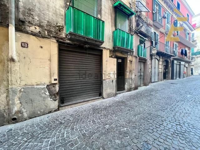 Locale in vendita di 100 m² in Via San Bartolomeo