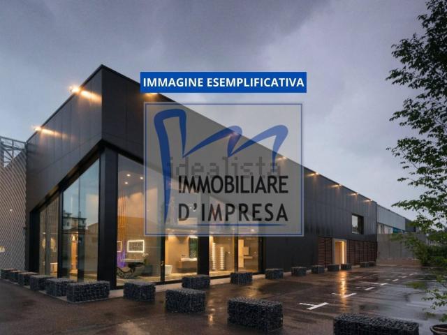 Locale in vendita di 100 m² in Via San Leonardo