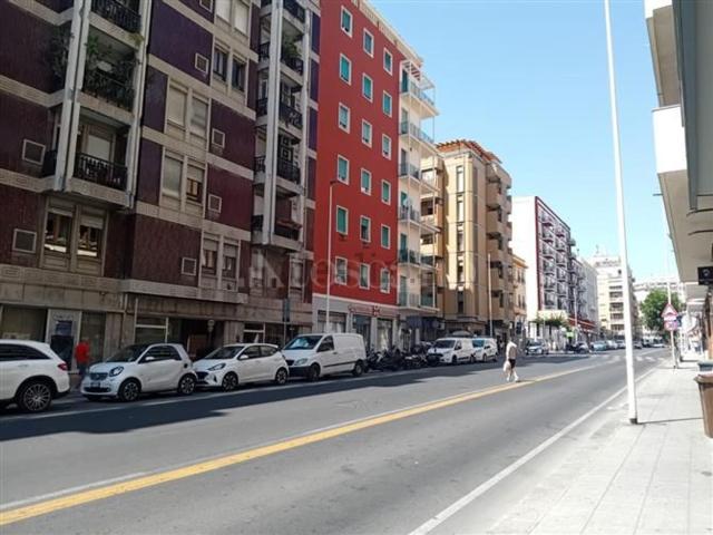 Locale in vendita di 100 m² in Via Sidney Sonnino