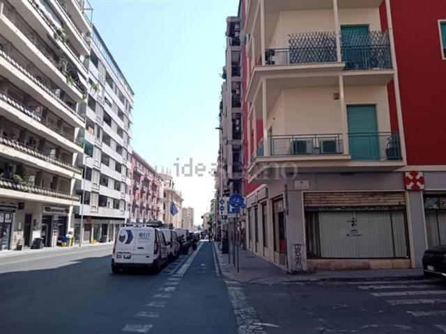 Locale in vendita di 100 m² in Via Sidney Sonnino