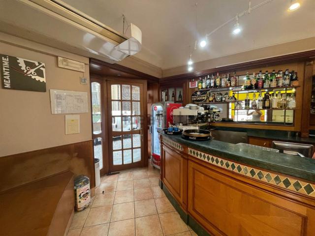 Locale in vendita di 100 m² in Via Trevigi