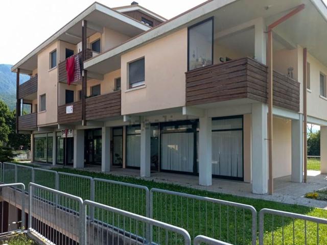 Locale in vendita di 100 m² in Viale Cadore