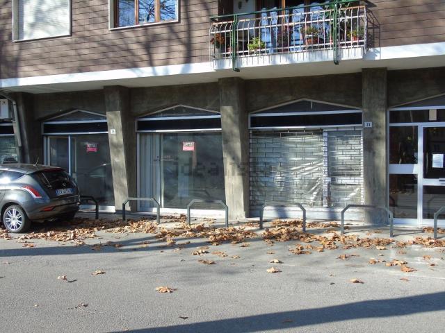 Locale in vendita di 100 m² in Viale marconi, 23