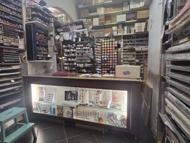 Locale in vendita di 100 m² in Vico Falamonica