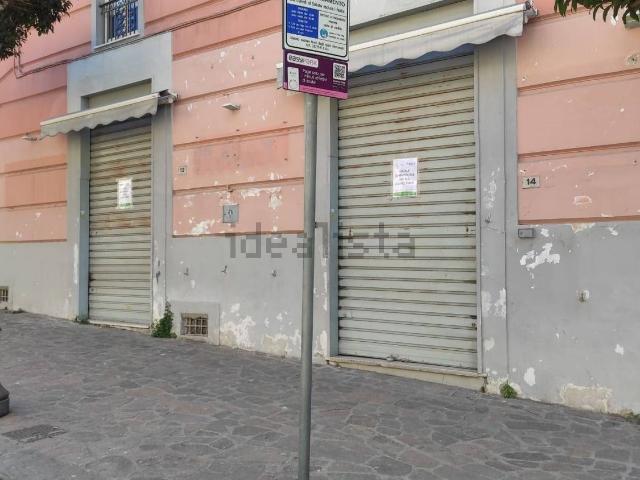 Locale in vendita di 100 m² in Corso I Ottobre, 12
