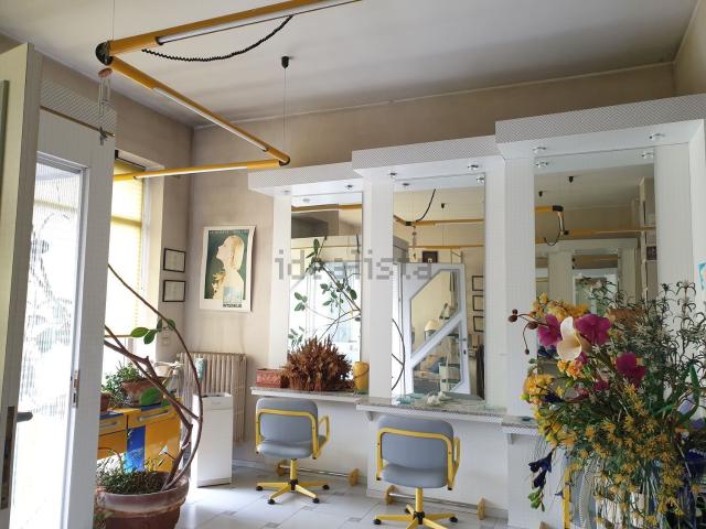 Locale in vendita di 100 m² in Strada del Fortino