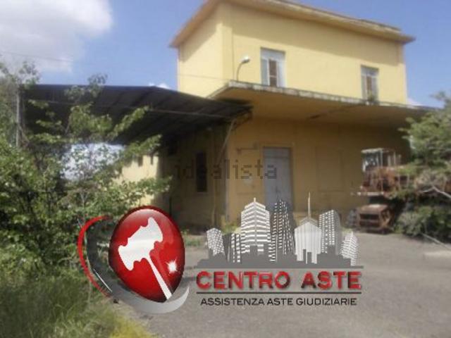 Locale in vendita di 1017 m²