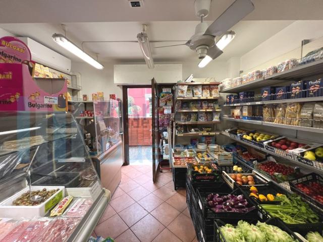 Locale in vendita di 101 m²