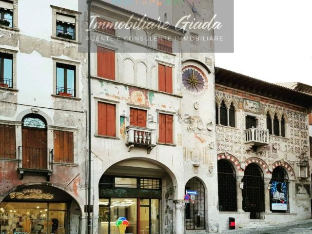 Locale in vendita di 103 m²