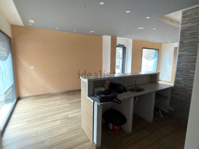 Locale in vendita di 104 m²
