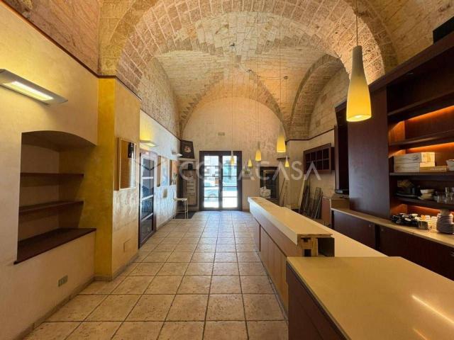 Locale in vendita di 104 m² in Via Sagarriga Visconti
