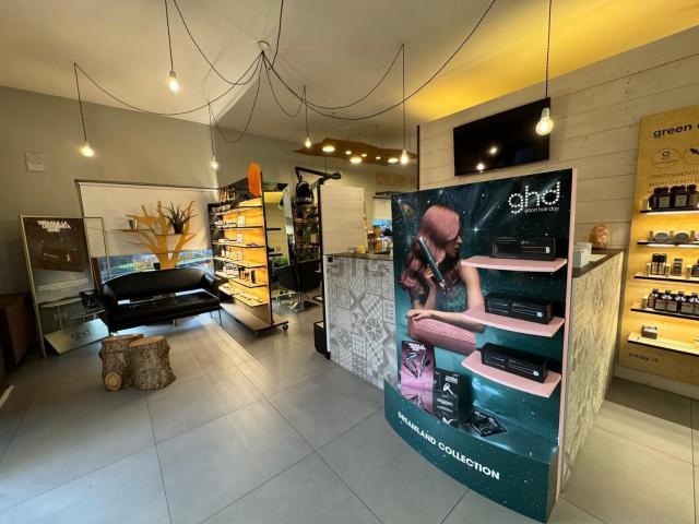 Locale in vendita di 104 m² in Via San Defendente, 79
