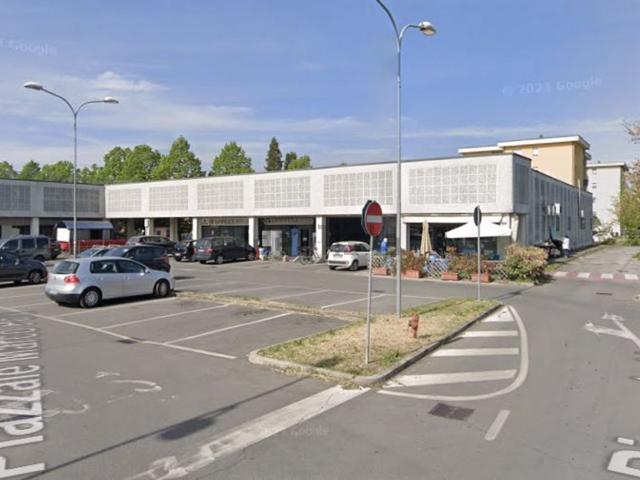 Locale in vendita di 104 m² in Piazzale Marco Polo, 10