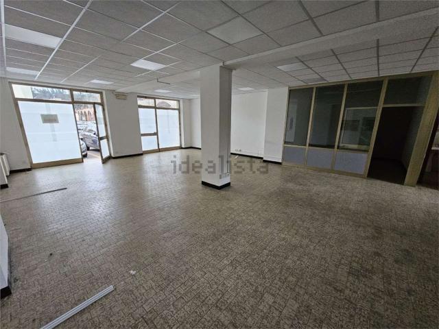 Locale in vendita di 105 m² in Via Consolata, 8