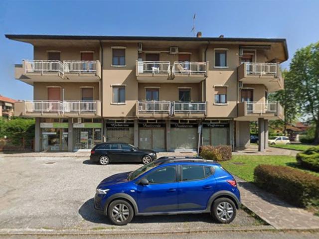 Locale in vendita di 105 m² in Via Guglielmo Marconi, 30