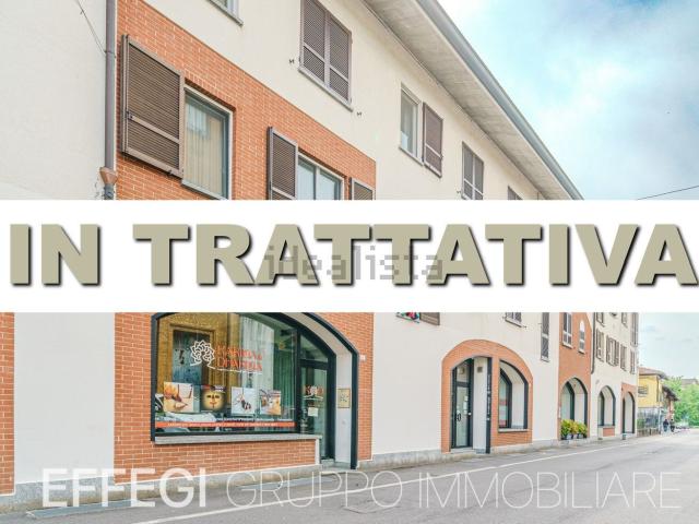 Locale in vendita di 105 m² in Via N.Torriani, 28