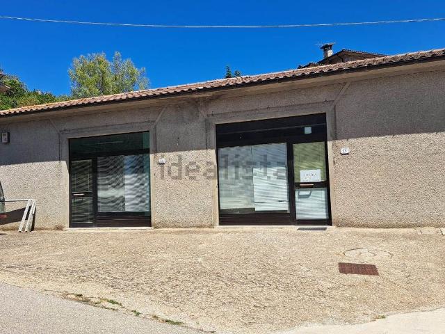 Locale in vendita di 105 m² in Via Sant&apos Antonio