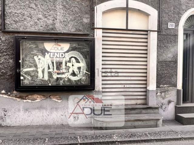 Locale in vendita di 105 m² in Via Vittorio Emanuele