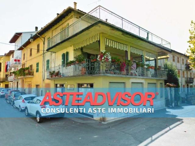 Locale in vendita di 105 m² in Via Vittorio Emanuele II, 21