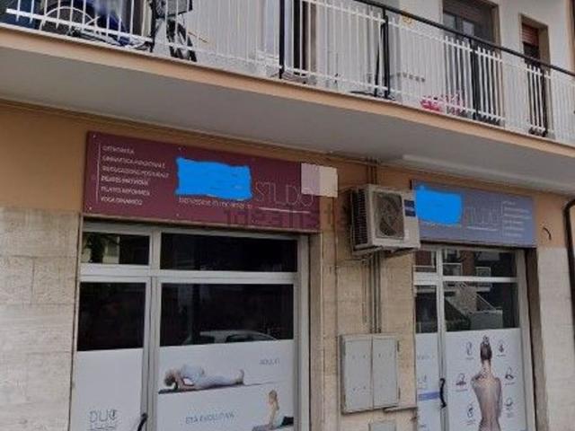 Locale in vendita di 105 m² in Via XX Settembre, 3
