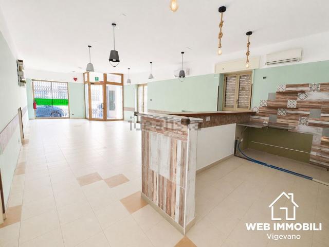 Locale in vendita di 105 m² in Corso Torino, 1