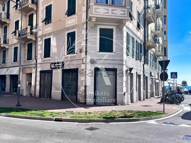 Locale in vendita di 105 m² in Corso Vittorio Veneto