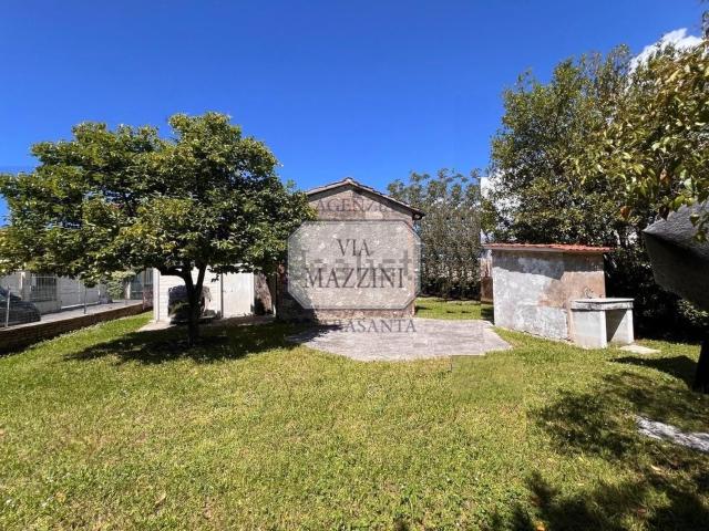 Locale in vendita di 106 m² in Via Giuseppe Mazzini, 129