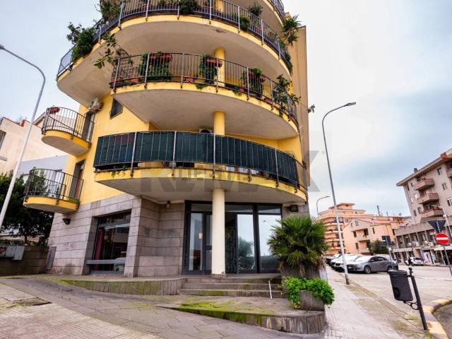 Locale in vendita di 106 m² in Via degli Astronauti
