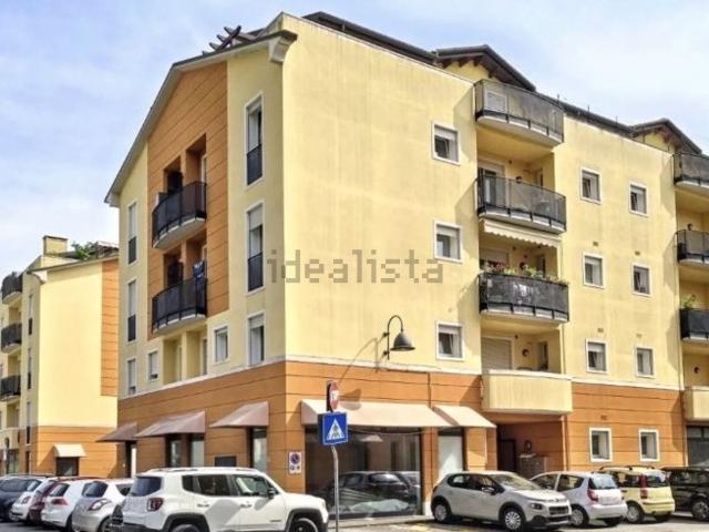 Locale in vendita di 107 m² in Piazzale Mariano Rumor