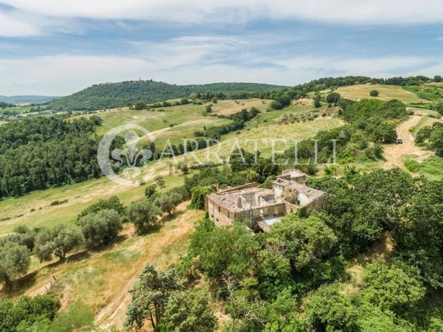 Locale in vendita di 1080 m² in Via della Madonnina