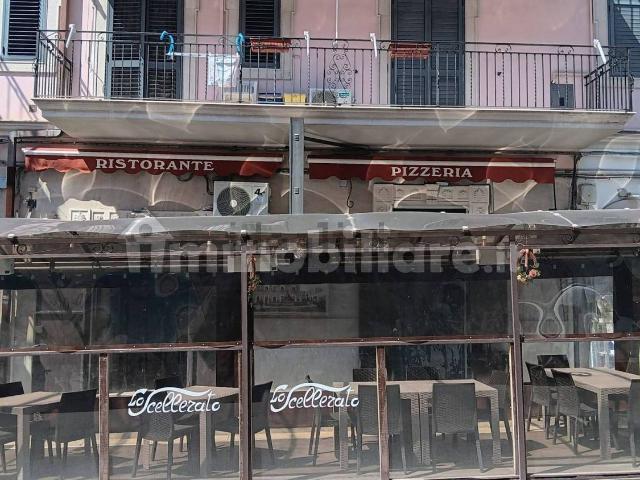 Locale in vendita di 108 m² in Via Gaetano Palatella, 3