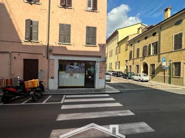 Locale in vendita di 110 m²