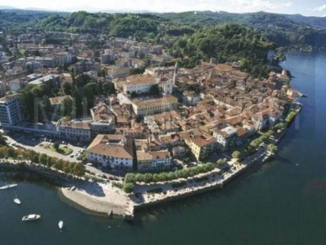 Locale in vendita di 110 m²