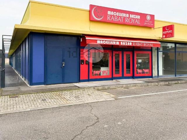 Locale in vendita di 110 m²