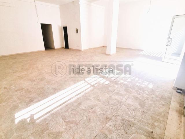 Locale in vendita di 110 m²