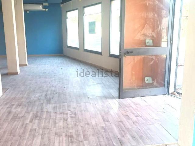 Locale in vendita di 110 m²