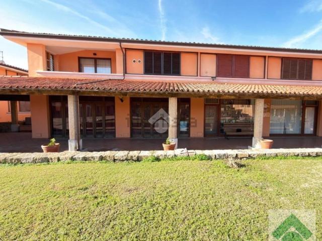 Locale in vendita di 110 m²