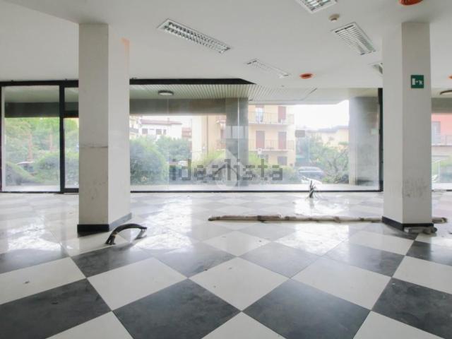 Locale in vendita di 110 m²