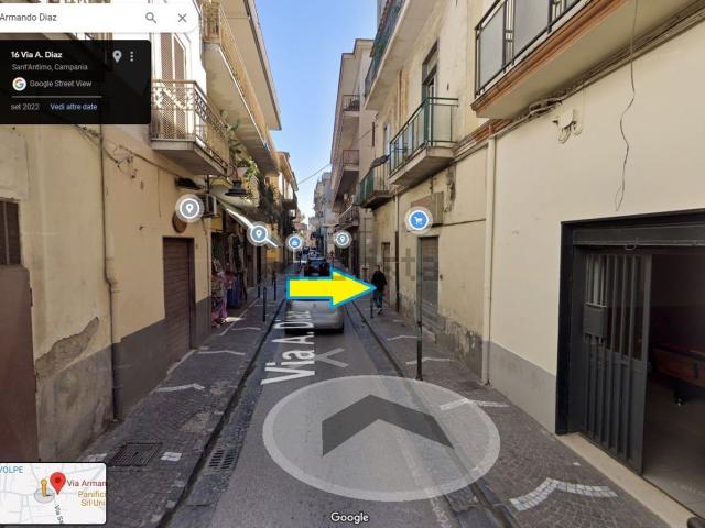 Locale in vendita di 110 m² in Via A. Diaz, 11