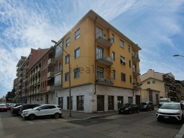 Locale in vendita di 110 m² in Via Ada Marchesini Gobetti, 4