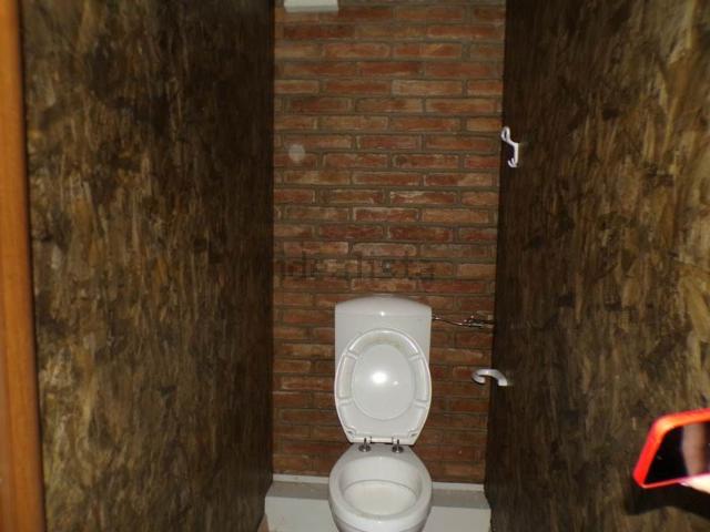 Locale in vendita di 110 m² in Via Augusto Forti, 29